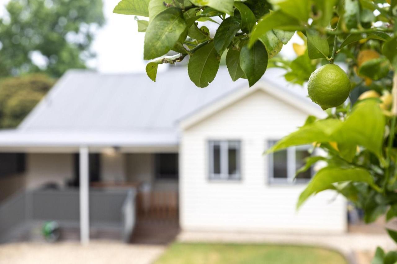 Lemon & Myrtle * Myrtleford